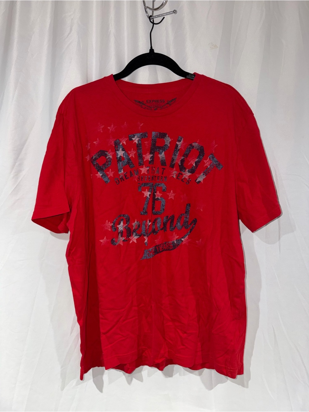 Express Shirt Red Patriot Graphic Short Sleeve Tee Crewneck Pullover Top 2012 XL